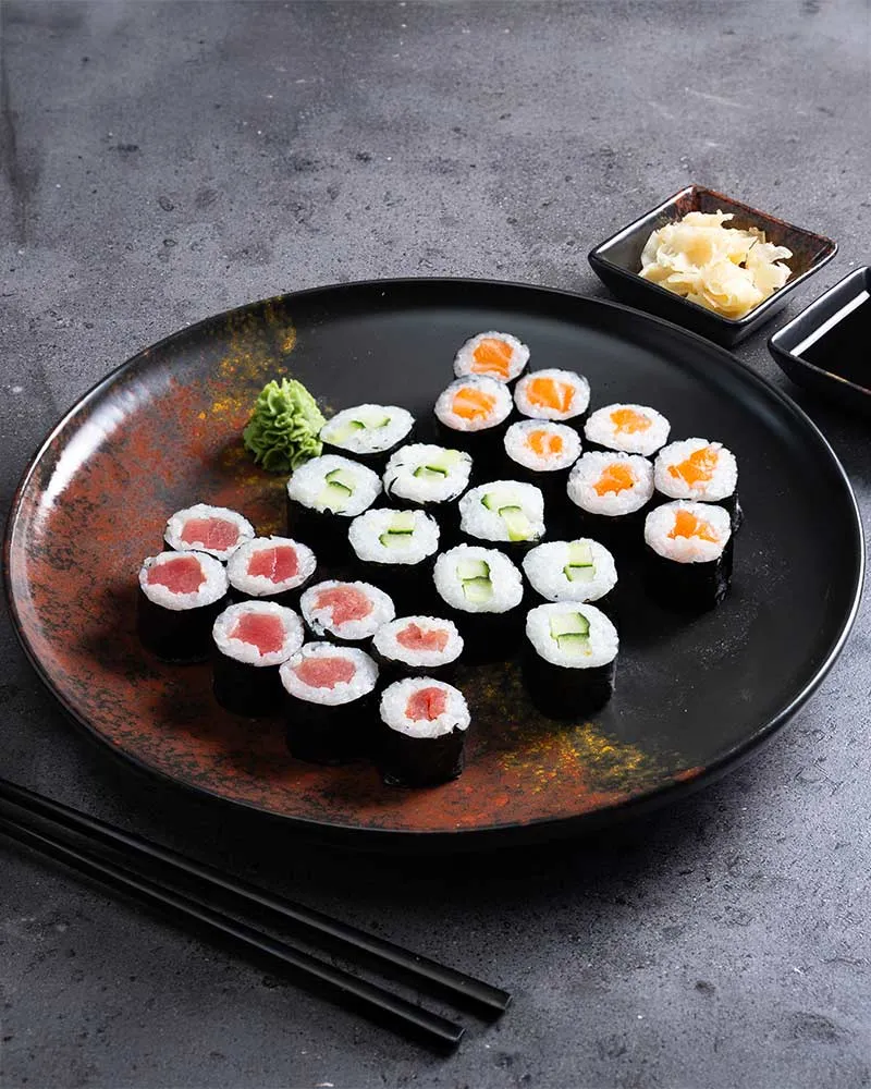 CENTRAL MAKI - 24 PCS