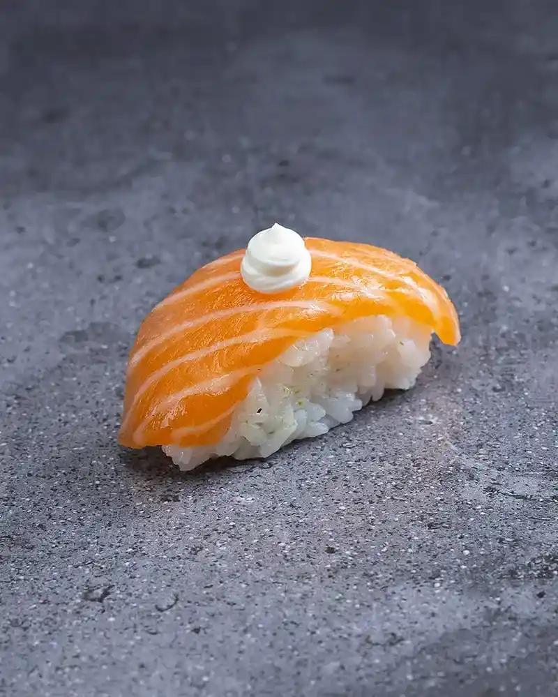 SALMON CHEESE